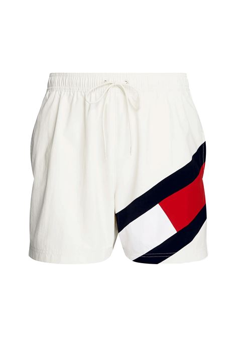Costume Tommy Jeans Slim Fit Medium Drawstring Flag Bianco Uomo TOMMY HILFIGER SWIMWEAR | Costumi | UM0UM02048-YBI